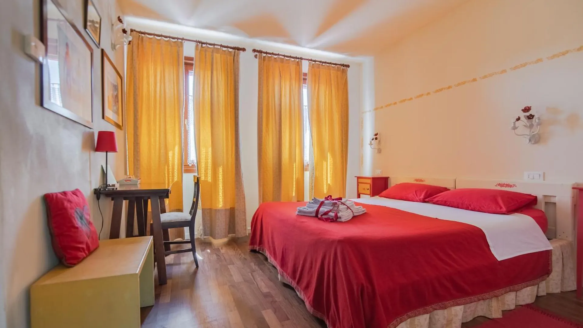 נוברטה די פיאבה Settecentoalberi Agriturismo בית חווה נוברטה די פיאבה